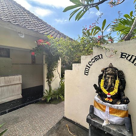 Unicorn Bungalow Batununggul Exteriör bild