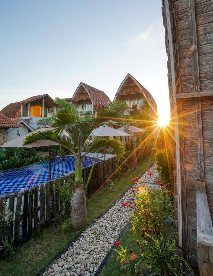 Unicorn Bungalow Batununggul Exteriör bild